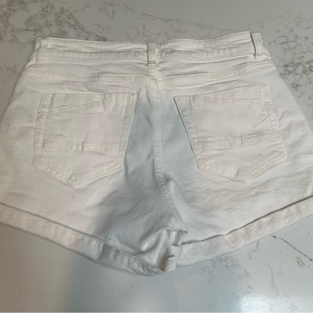 Women's White BKE Denim Shorts size 27